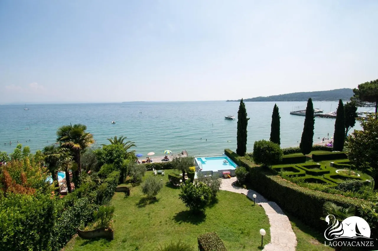 Villa Lydia Padenghe sul Garda Italien
